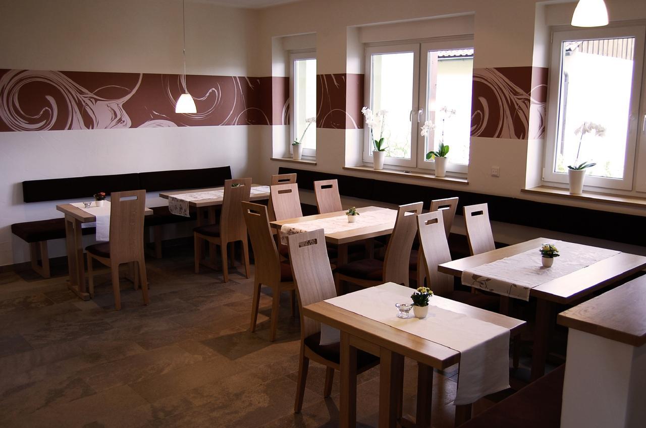 Weingut Und Gastehof Borst Hotel Nordheim am Main Eksteriør billede